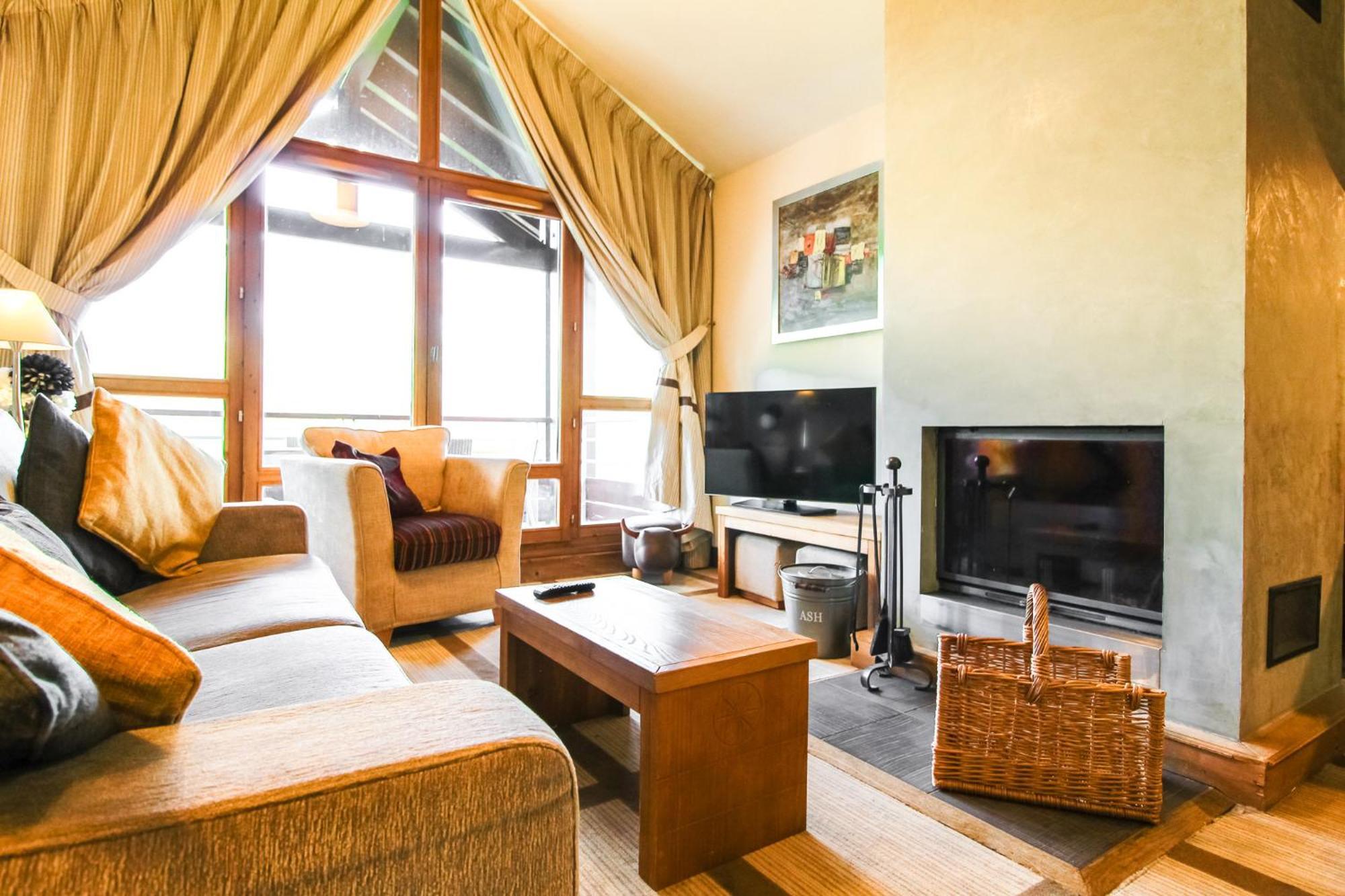 Exceptional 3 Bed Penthouse With Fireplace And Stunning Views 福勒恩 外观 照片