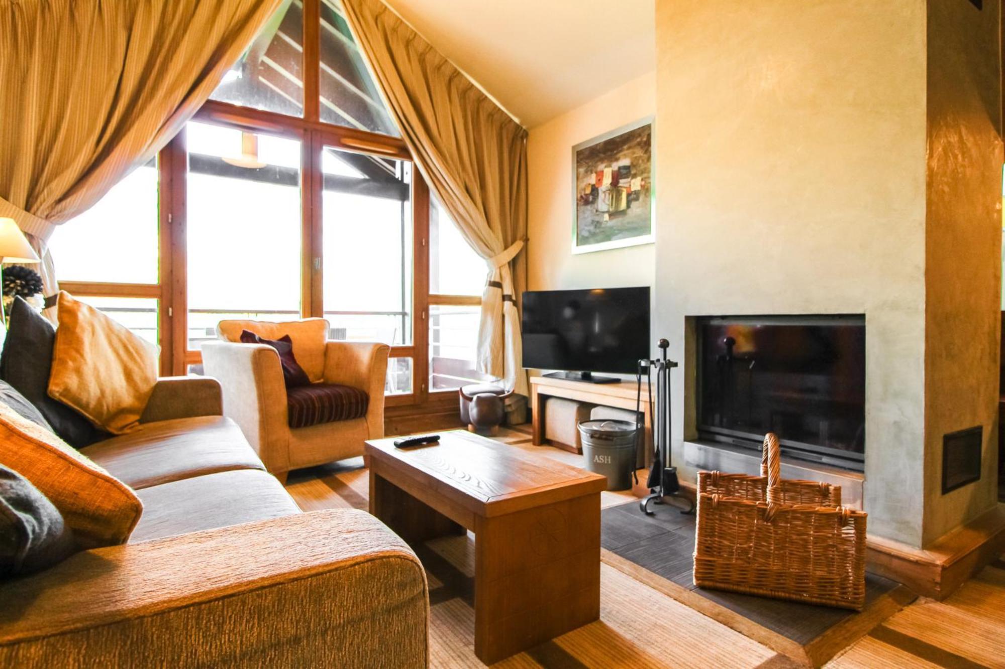 Exceptional 3 Bed Penthouse With Fireplace And Stunning Views 福勒恩 外观 照片